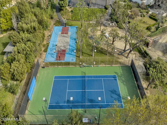 932 Rosario Dr, Thousand Oaks -HsHProd-9