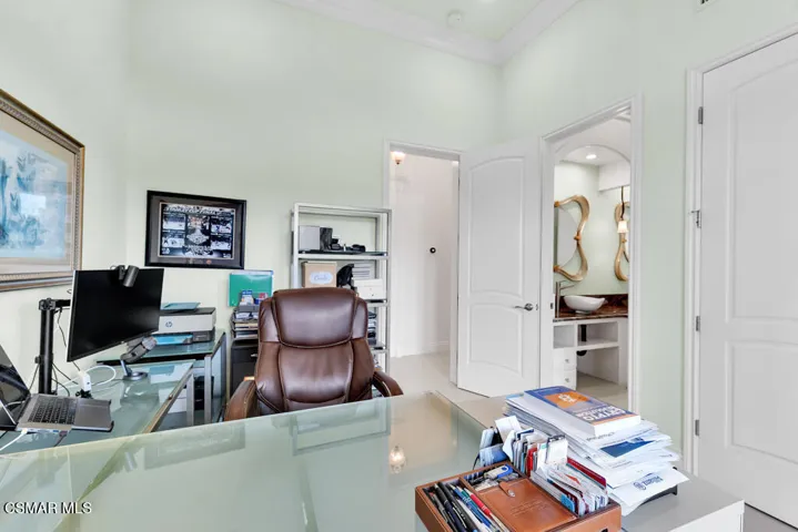 932 Rosario Dr- HsHProd-96