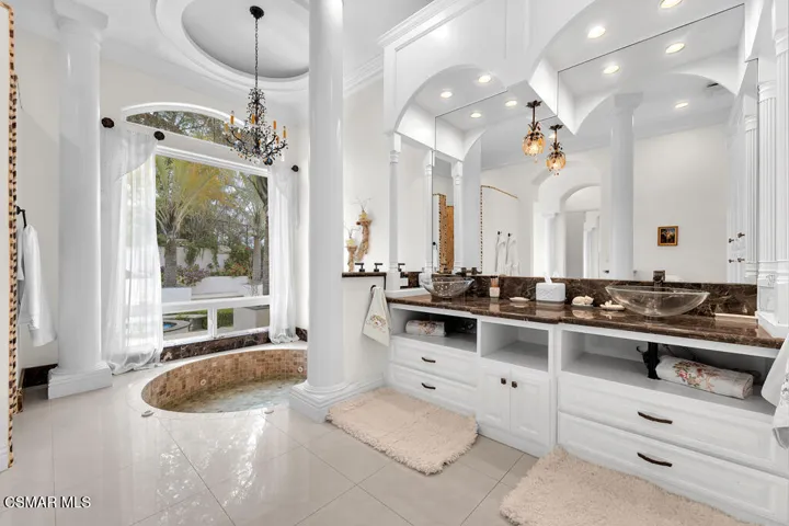 932 Rosario Dr- HsHProd-111