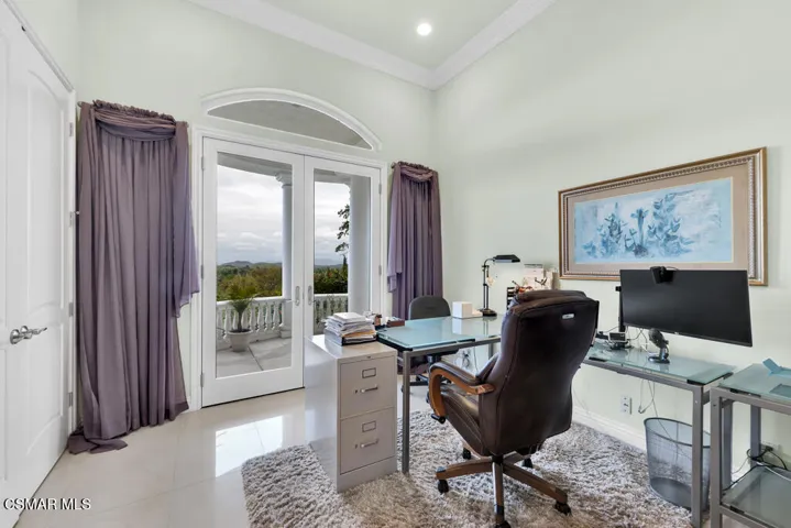 932 Rosario Dr- HsHProd-95