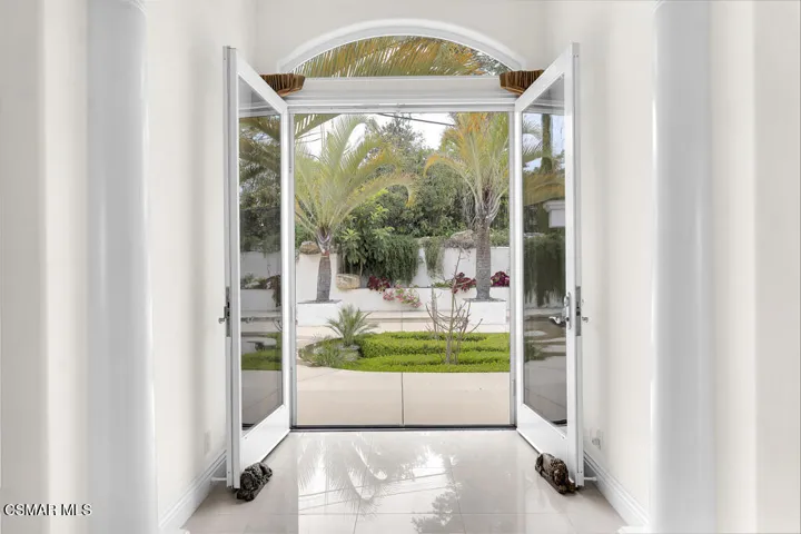 932 Rosario Dr- HsHProd-105