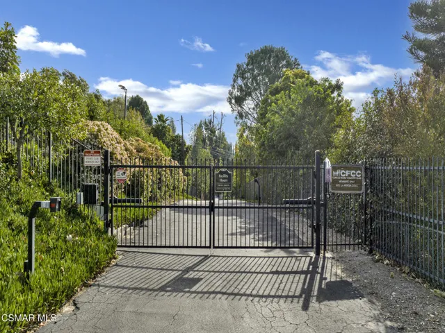 932 Rosario Dr, Thousand Oaks -HsHProd-1