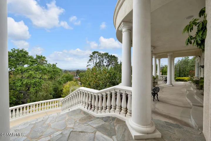 932 Rosario Dr- HsHProd-29