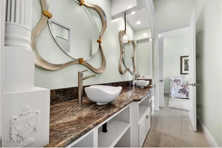 932 Rosario Dr- HsHProd-93