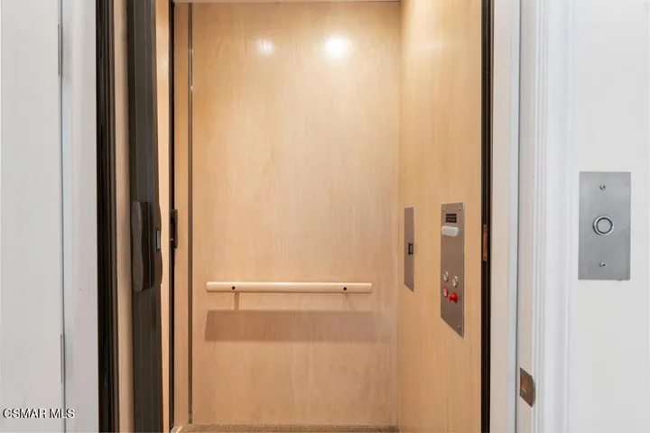 932 Rosario Dr- HsHProd-68