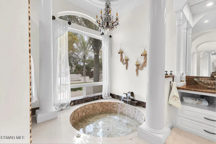 932 Rosario Dr- HsHProd-106