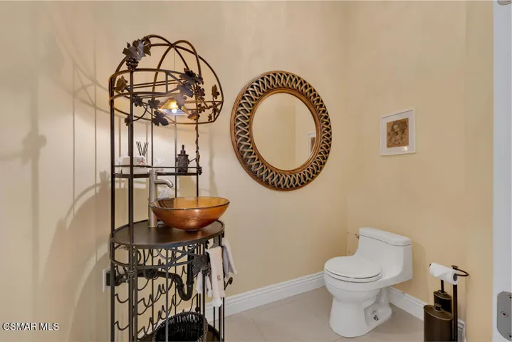 932 Rosario Dr- HsHProd-89