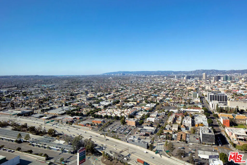 900 W Olympic Boulevard 40f, Los Angeles, California 90015 home-pic-9