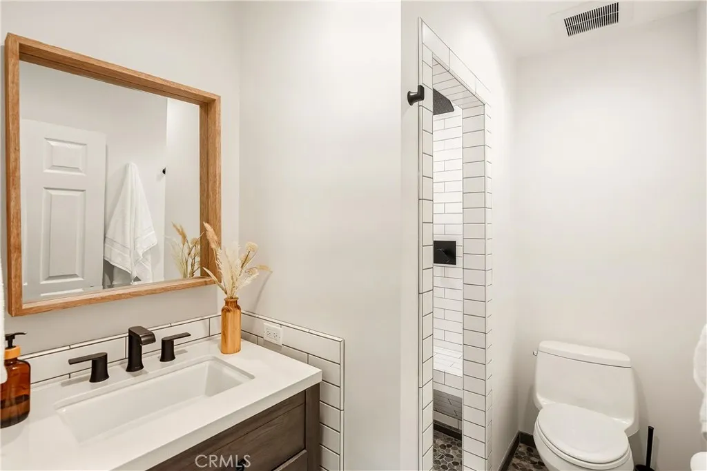 425 Tustin Avenue, Newport Beach, California 92663 home-pic-32