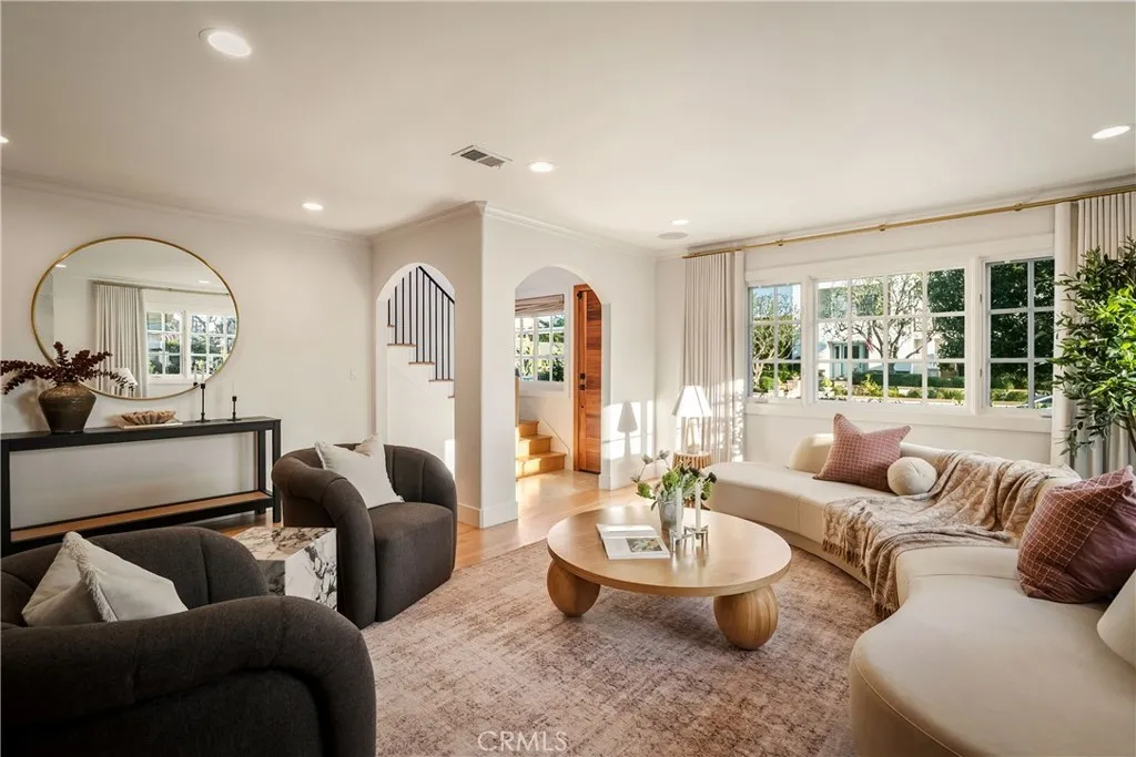 425 Tustin Avenue, Newport Beach, California 92663 home-pic-4