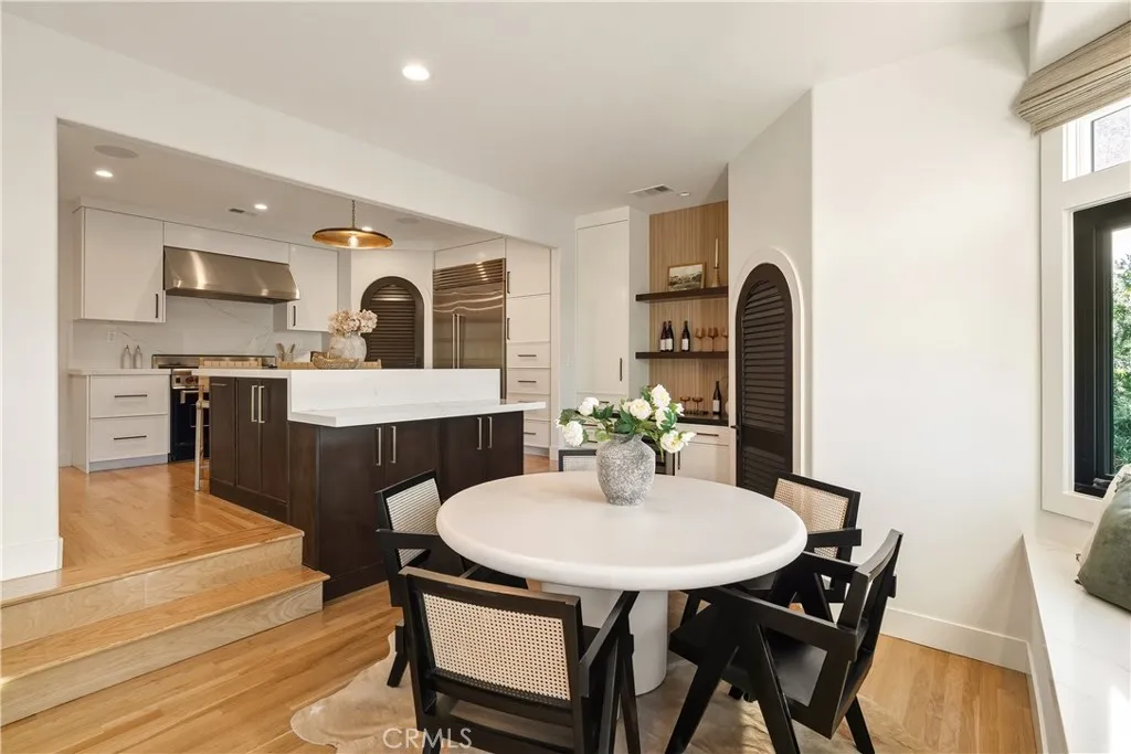 425 Tustin Avenue, Newport Beach, California 92663 home-pic-9