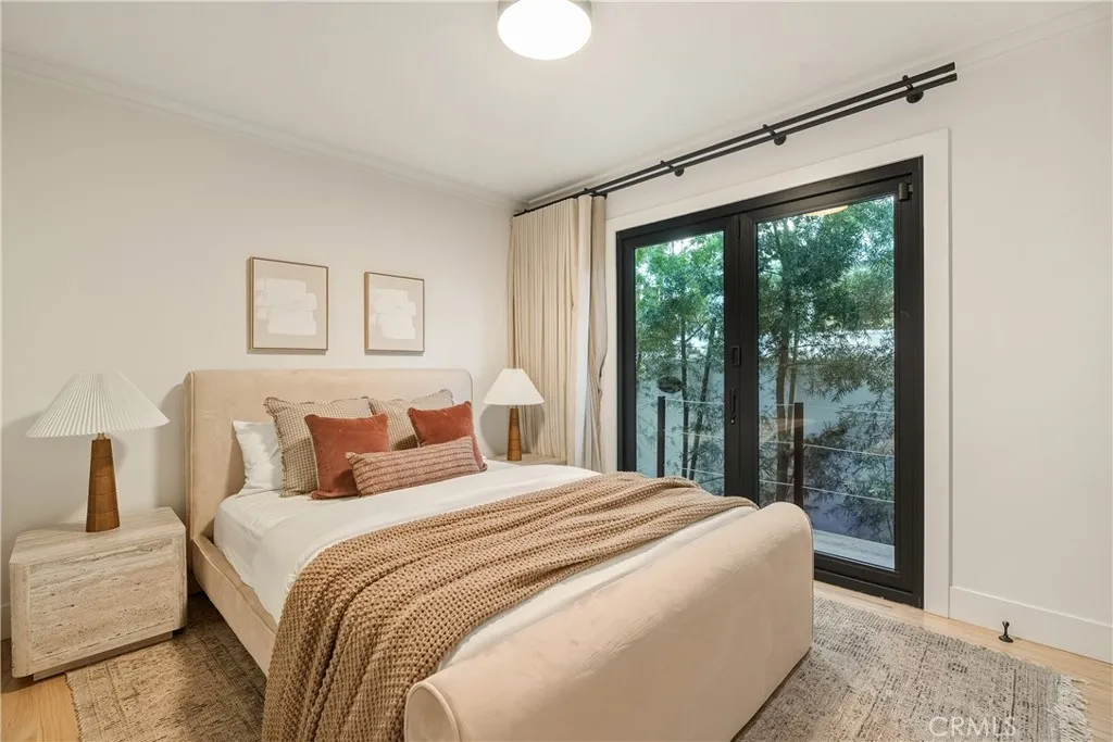 425 Tustin Avenue, Newport Beach, California 92663 home-pic-14