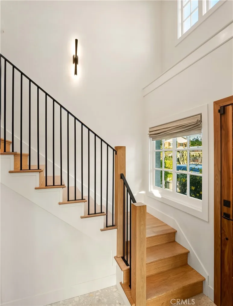 425 Tustin Avenue, Newport Beach, California 92663 home-pic-17