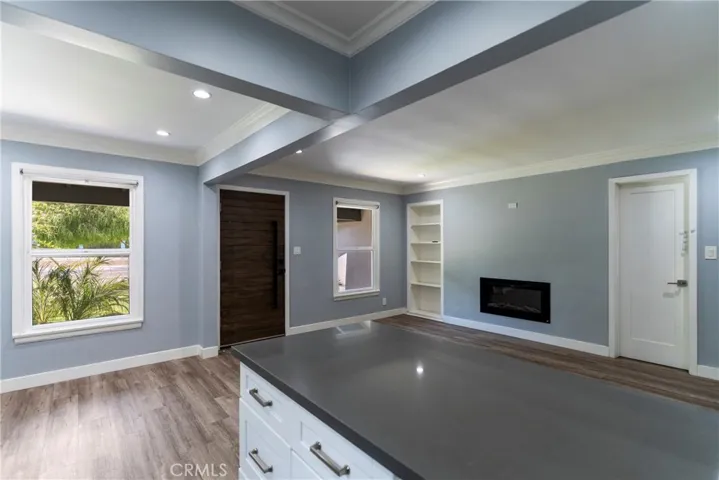11938 Exposition Boulevard, Los Angeles, California 90064