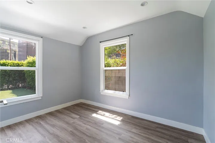 11938 Exposition Boulevard, Los Angeles, California 90064