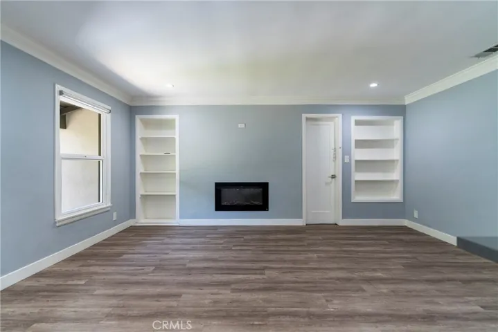 11938 Exposition Boulevard, Los Angeles, California 90064