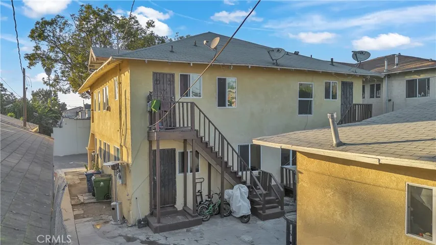 4257 San Pedro Place, Los Angeles, California 90011