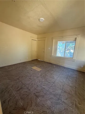 4257 San Pedro Place, Los Angeles, California 90011