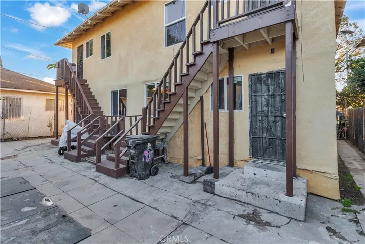 4257 San Pedro Place, Los Angeles, California 90011