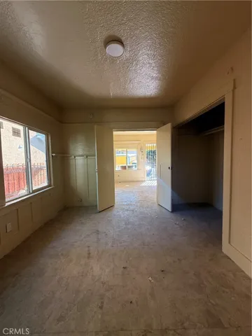4257 San Pedro Place, Los Angeles, California 90011