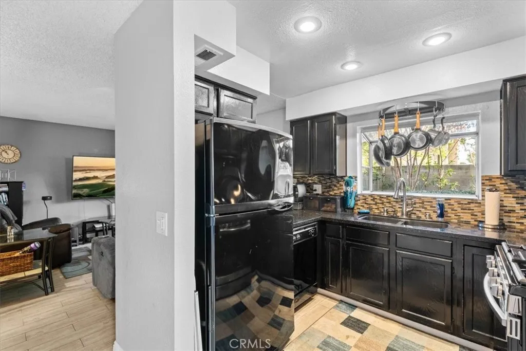 6433 Aleatico, Rancho Cucamonga, California 91737 home-pic-13
