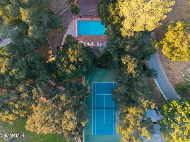 Delivery1753HiddenValleyRd,ThousandOaks-