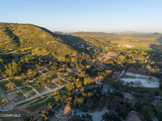 Delivery1753HiddenValleyRd,ThousandOaks-