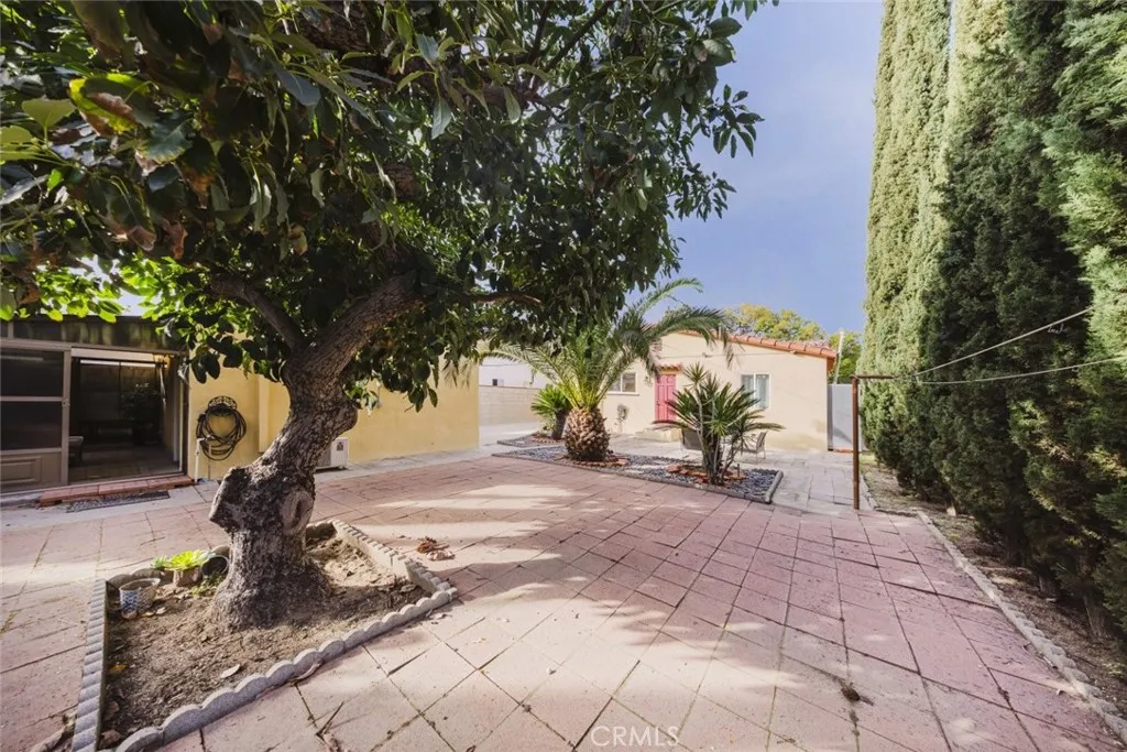 520 N Howard Street, Glendale, California 91206 home-pic-67