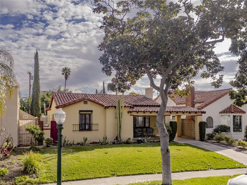 520 N Howard Street, Glendale, California 91206 home-pic-2