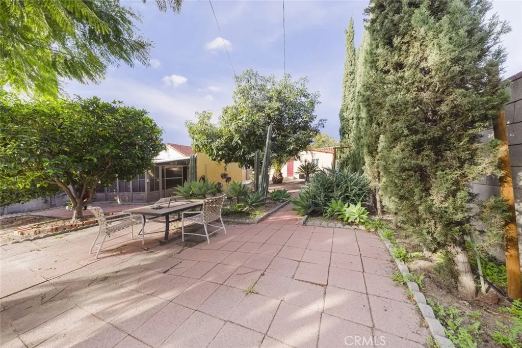 520 N Howard Street, Glendale, California 91206 home-pic-66