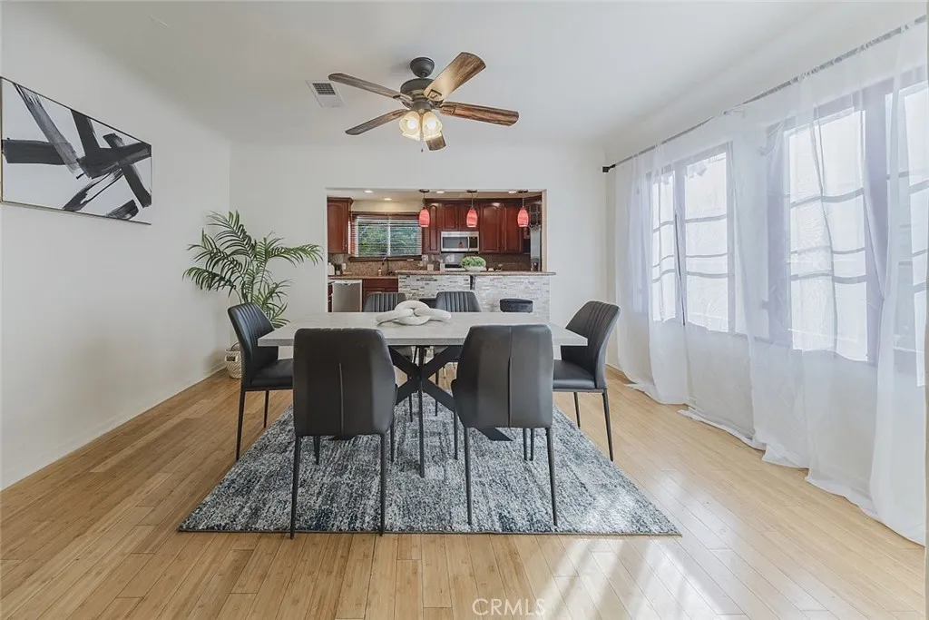 520 N Howard Street, Glendale, California 91206 home-pic-28