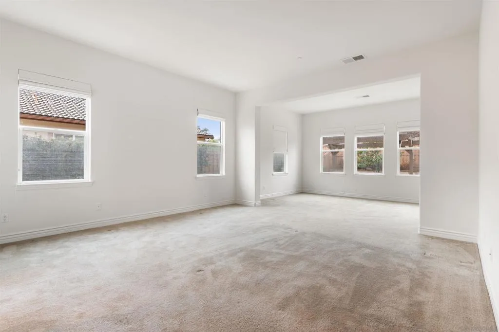 2067 James Gaynor, Fallbrook, California 92028 home-pic-21