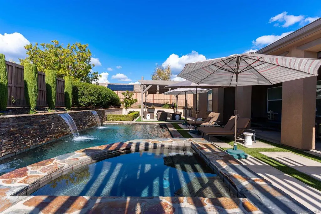 2067 James Gaynor, Fallbrook, California 92028 home-pic-25