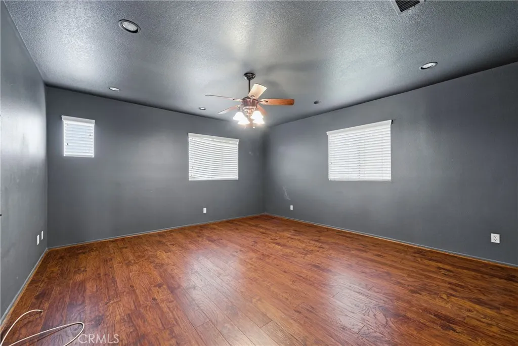 17891 Robusta Drive, Riverside, California 92503 home-pic-29