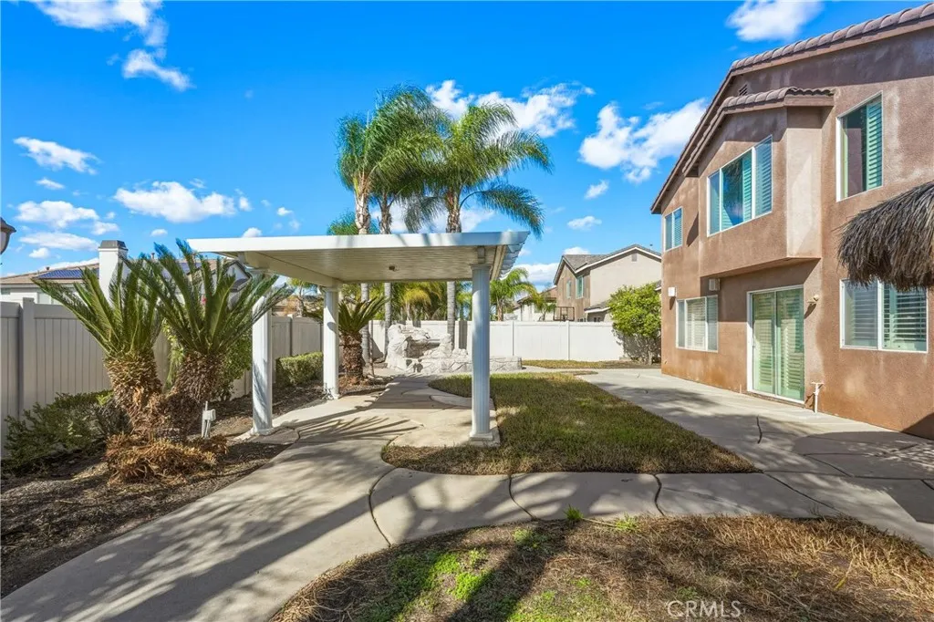 17891 Robusta Drive, Riverside, California 92503 home-pic-7