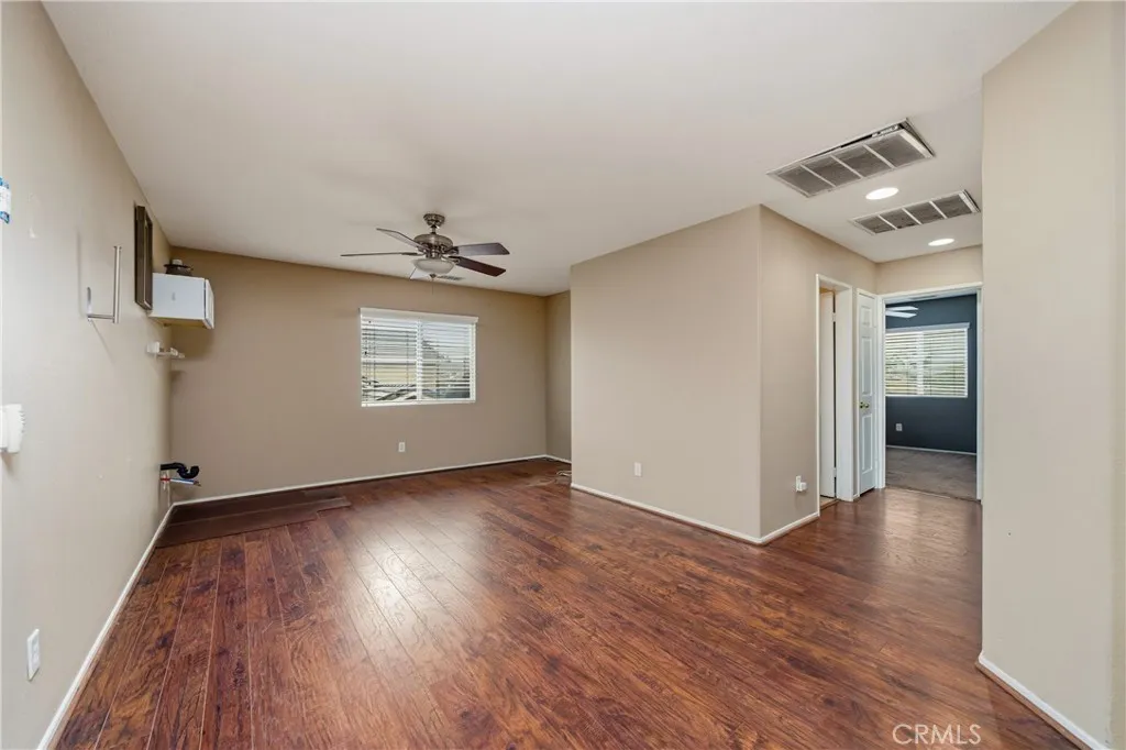 17891 Robusta Drive, Riverside, California 92503 home-pic-31
