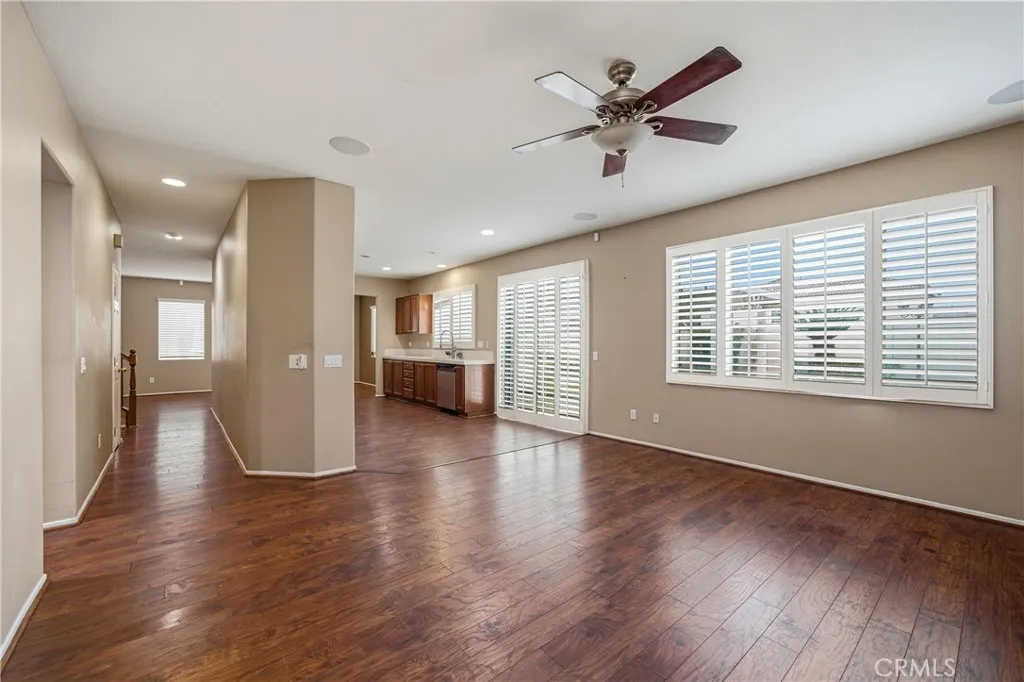 17891 Robusta Drive, Riverside, California 92503 home-pic-24