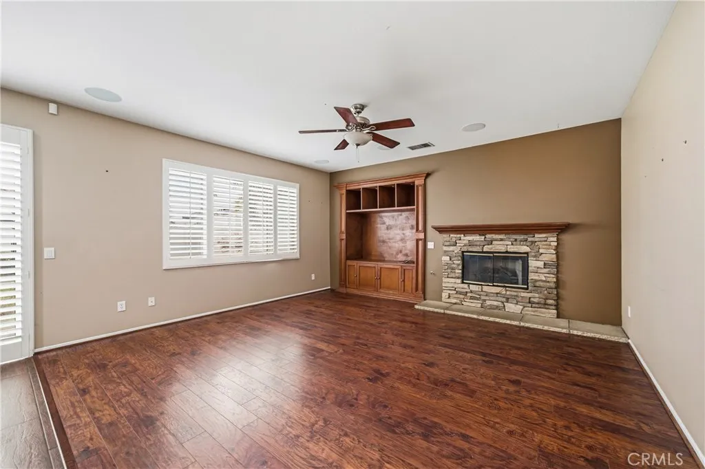 17891 Robusta Drive, Riverside, California 92503 home-pic-22