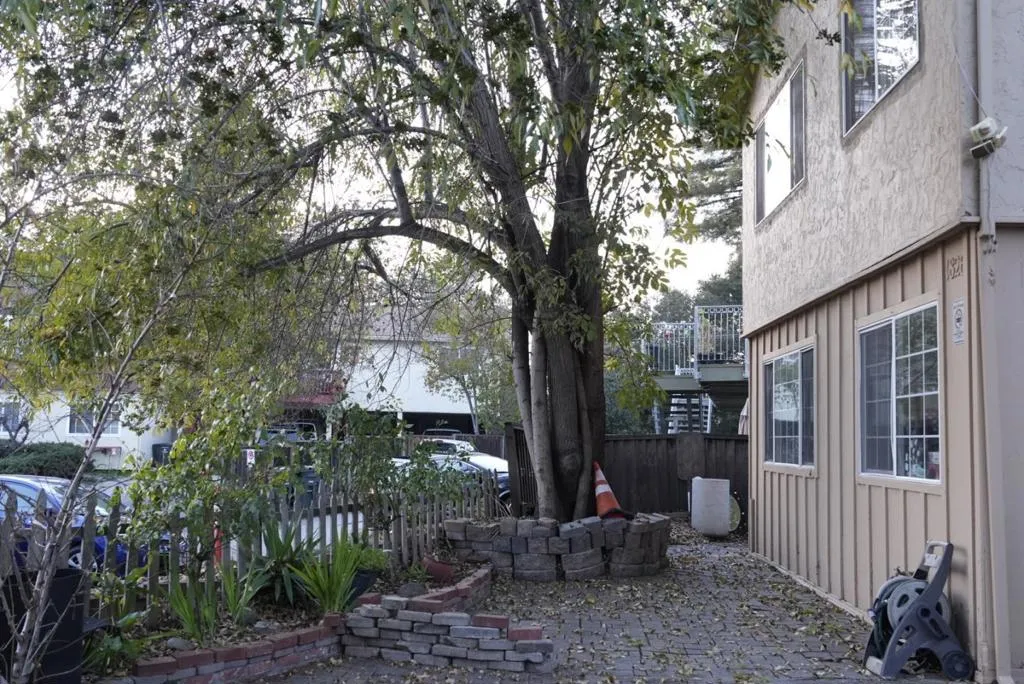 1826 Higdon Avenue, Mountain View, California 94041 — photo 4