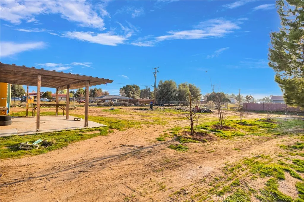 14415 Erie, Apple Valley, California 92307 home-pic-49