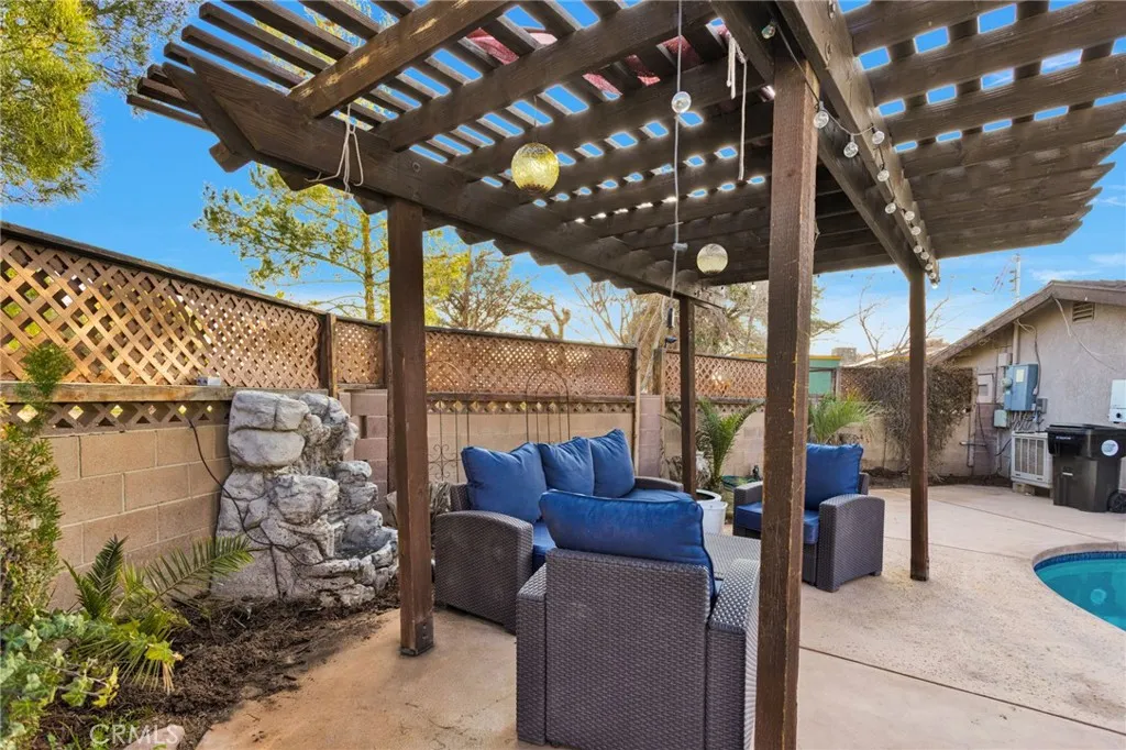 14415 Erie, Apple Valley, California 92307 home-pic-43