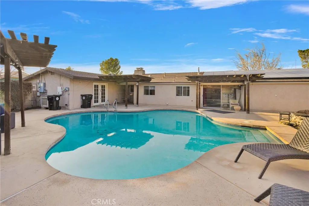 14415 Erie, Apple Valley, California 92307 home-pic-6
