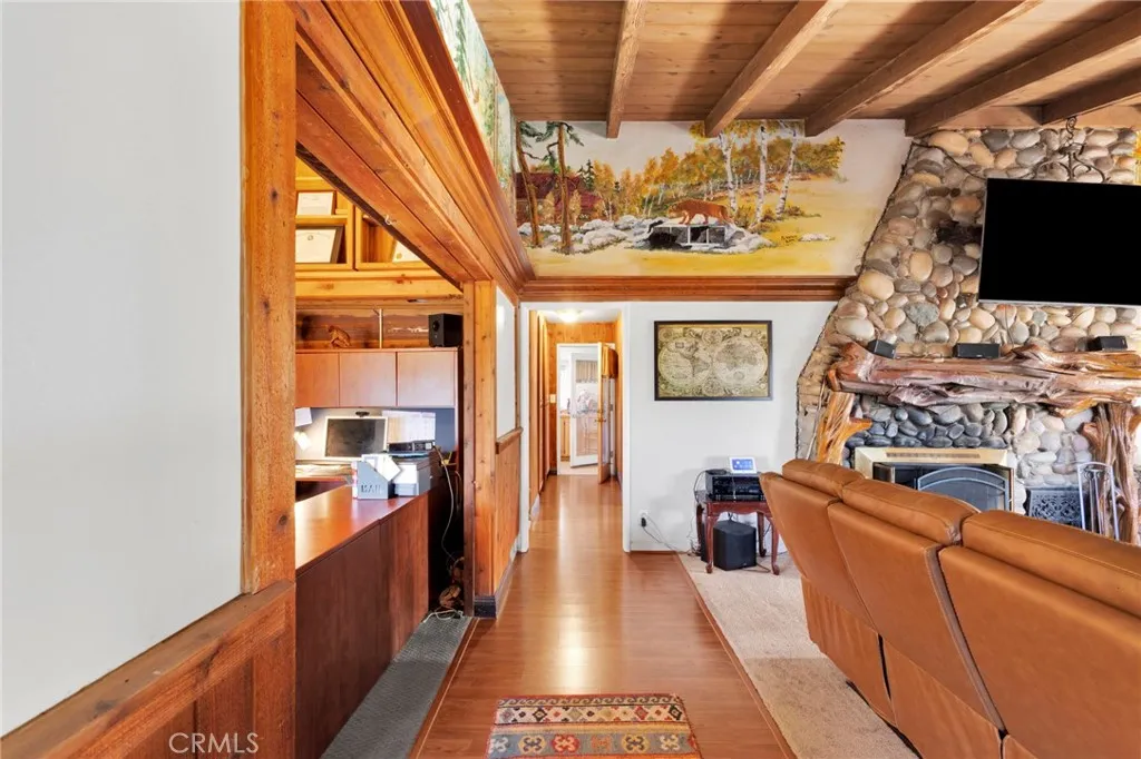 14415 Erie, Apple Valley, California 92307 home-pic-16