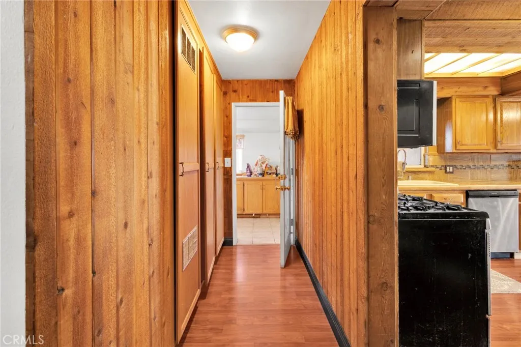 14415 Erie, Apple Valley, California 92307 home-pic-26