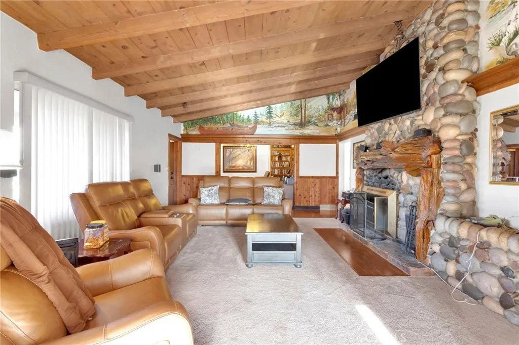 14415 Erie, Apple Valley, California 92307 home-pic-12