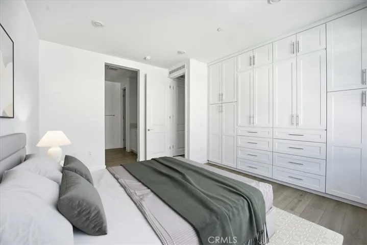 PHOTOS ARE OF MODEL MATCH AND HAVE BEEN VIRTUALLY STAGED