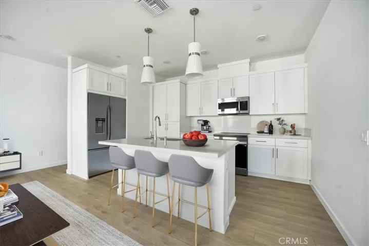 PHOTOS ARE OF MODEL MATCH AND HAVE BEEN VIRTUALLY STAGED