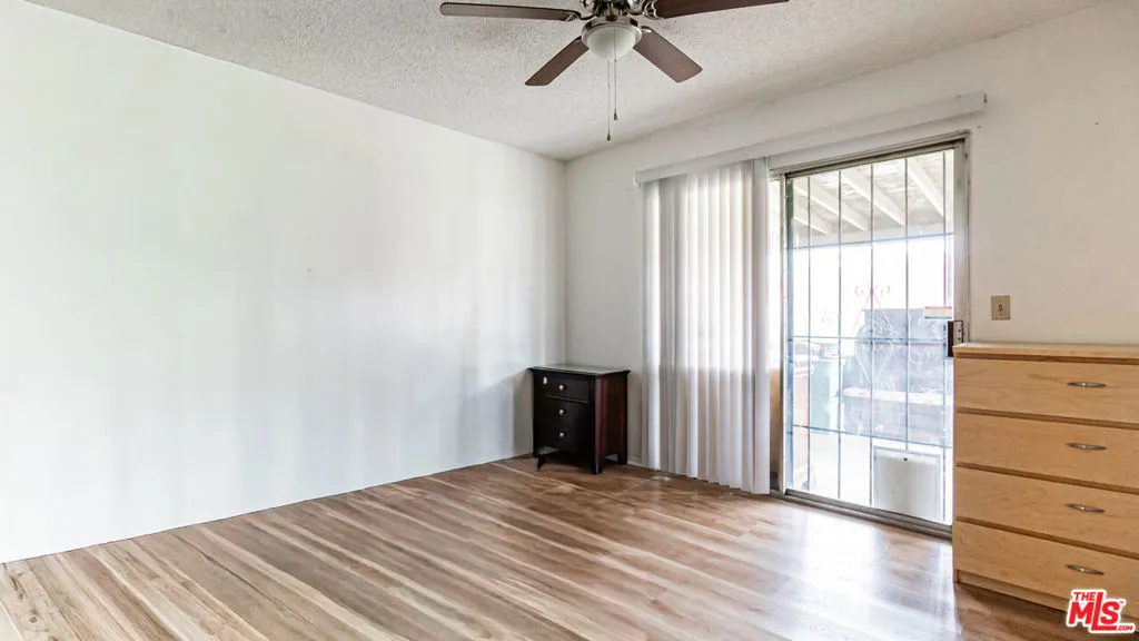 586 San Dimas Street, Hemet, California 92545 home-pic-13