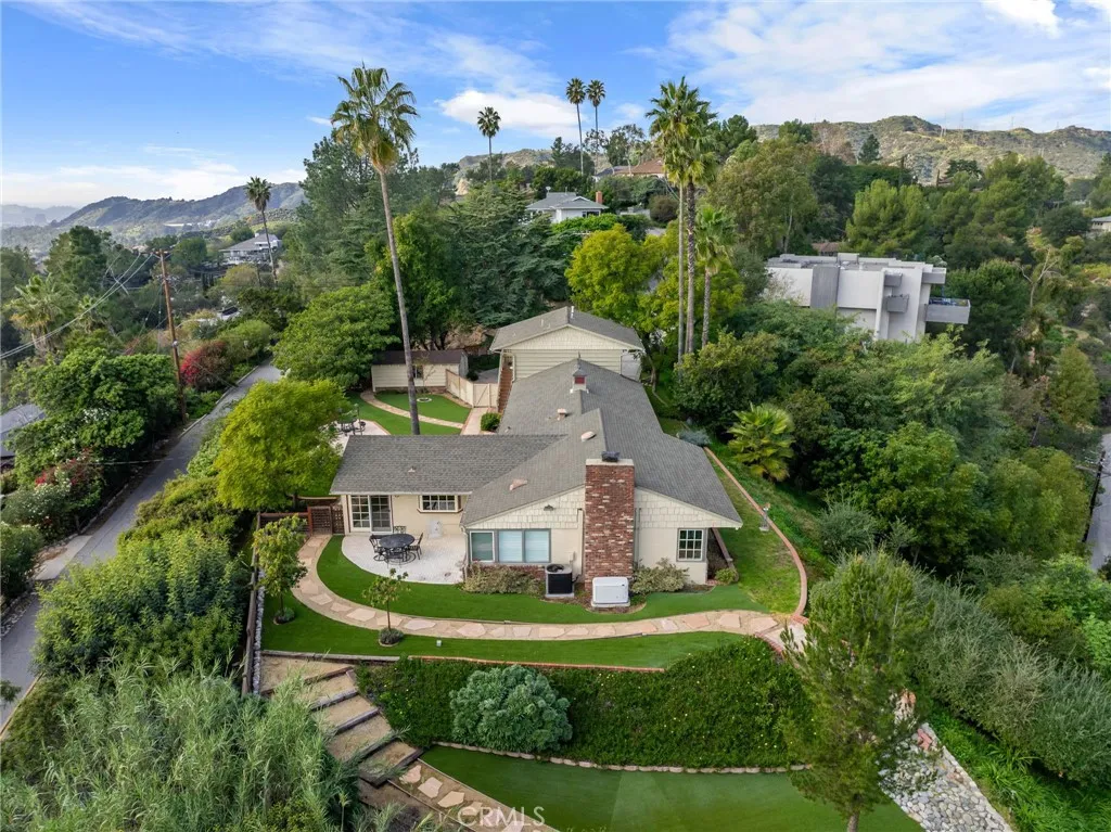 120 Kenworthy, Pasadena, California 91105 home-pic-1