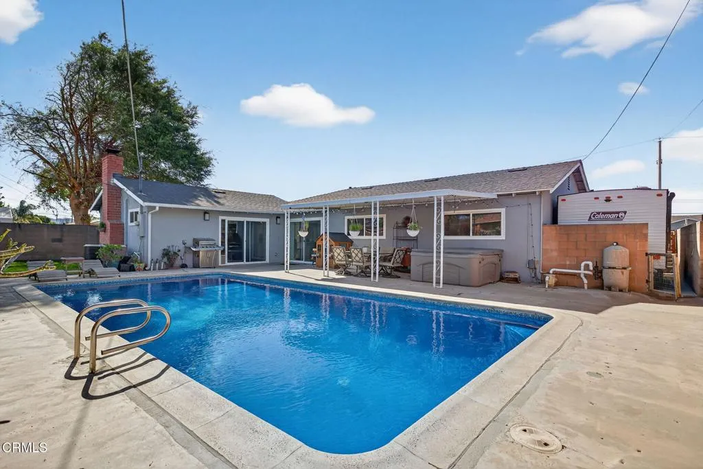 2206 Sanchez Drive, Camarillo, California 93010 home-pic-35
